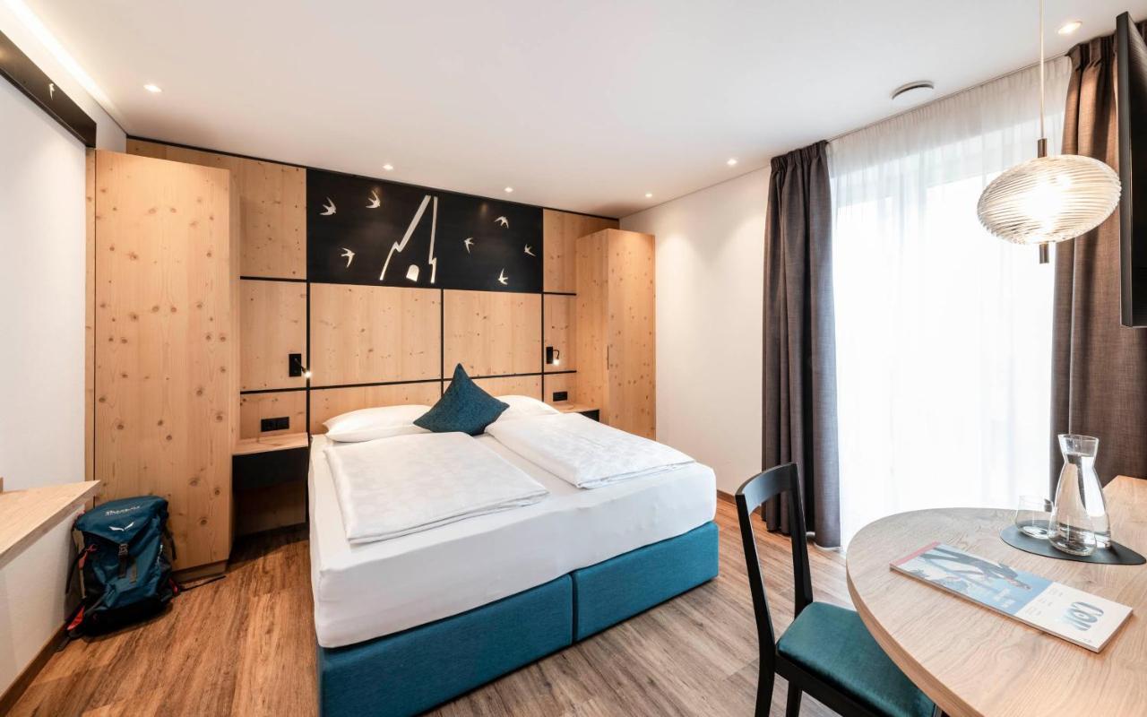 Roesslwirt Hotel Барбиано Екстериор снимка